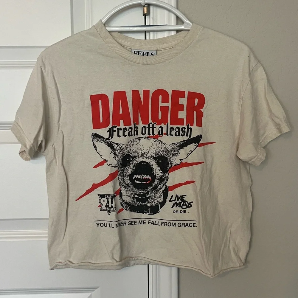 Freak off a leash chihuahua FSG tee - Picture 1 of 6